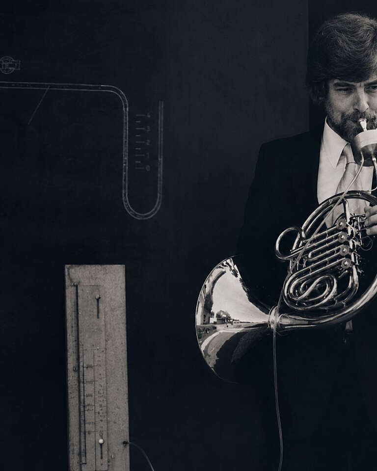 Mouthpiece pressure in Horn Playing