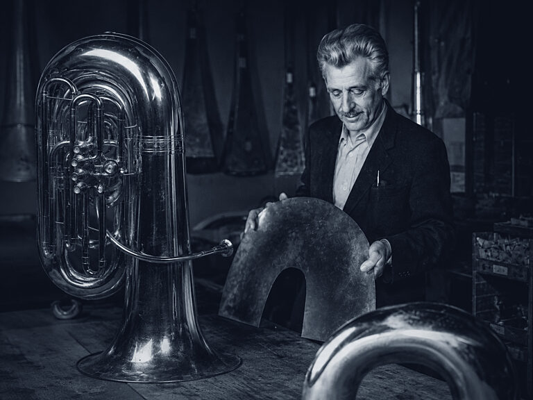 The history of the big York-Hirsbrunner Tuba
