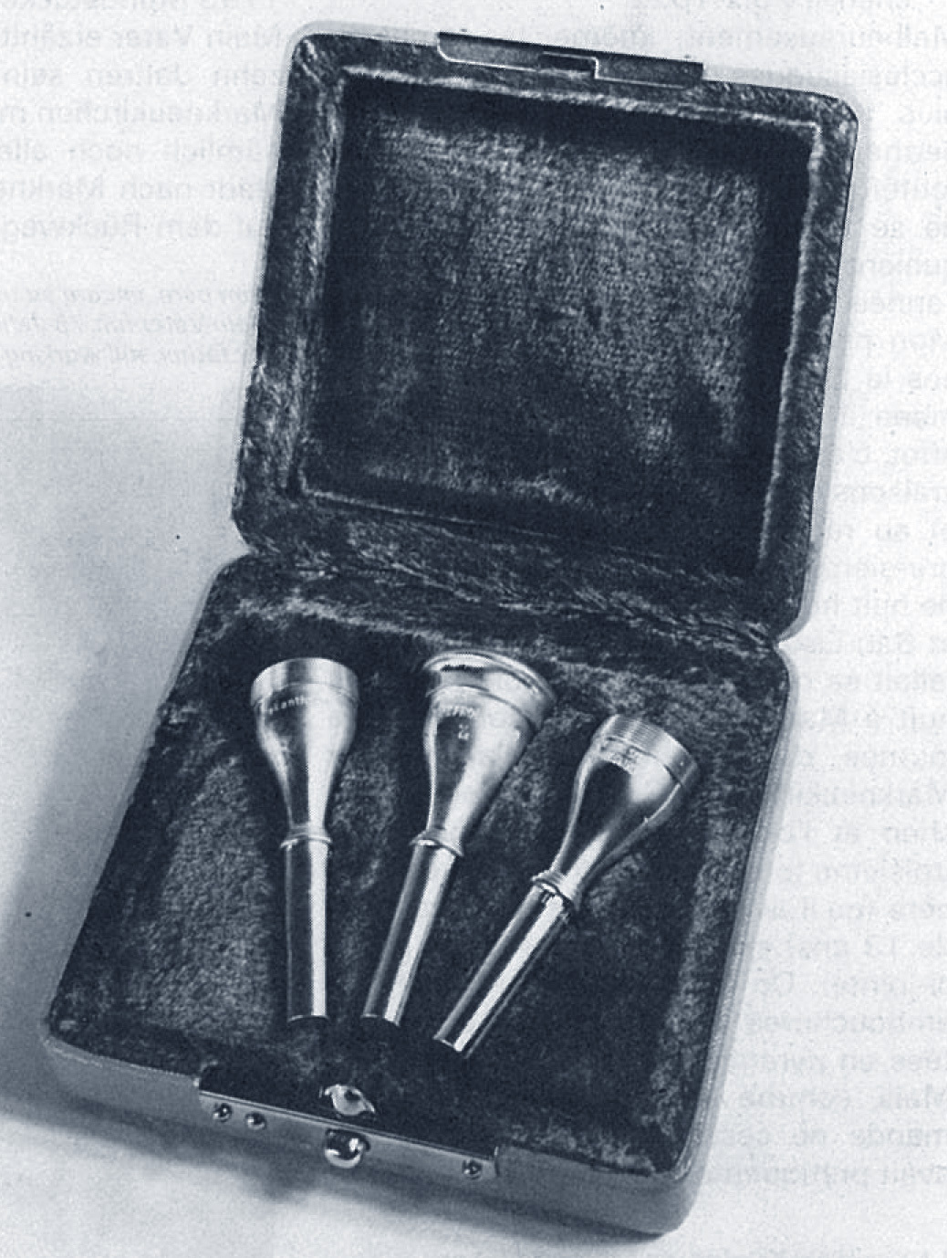 Three-part combination for horn including descant and Vienna cups.